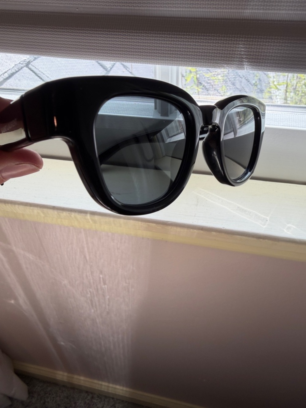 Saint Laurent Black Round Acetate Sunglasses - Picture 10 of 10